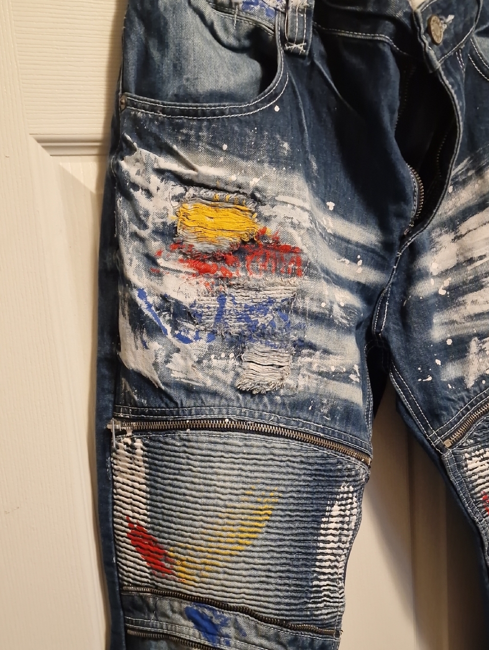 Slim Straight Men's Blue Paint-Splatter Jeans - Picture 3 of 4